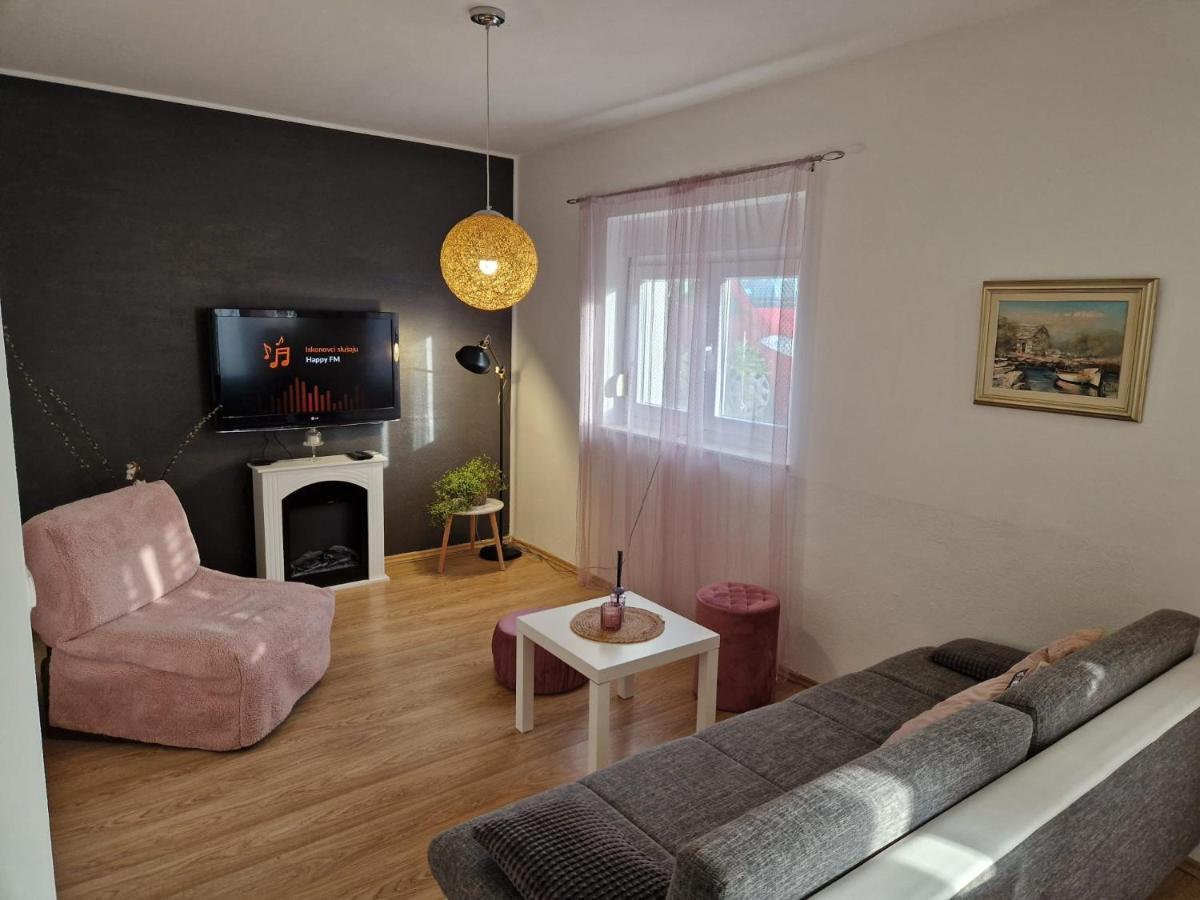 Apartment Dome Biograd Na Moru Exterior photo