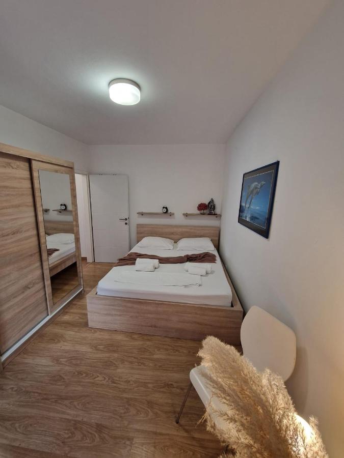 Apartment Dome Biograd Na Moru Exterior photo