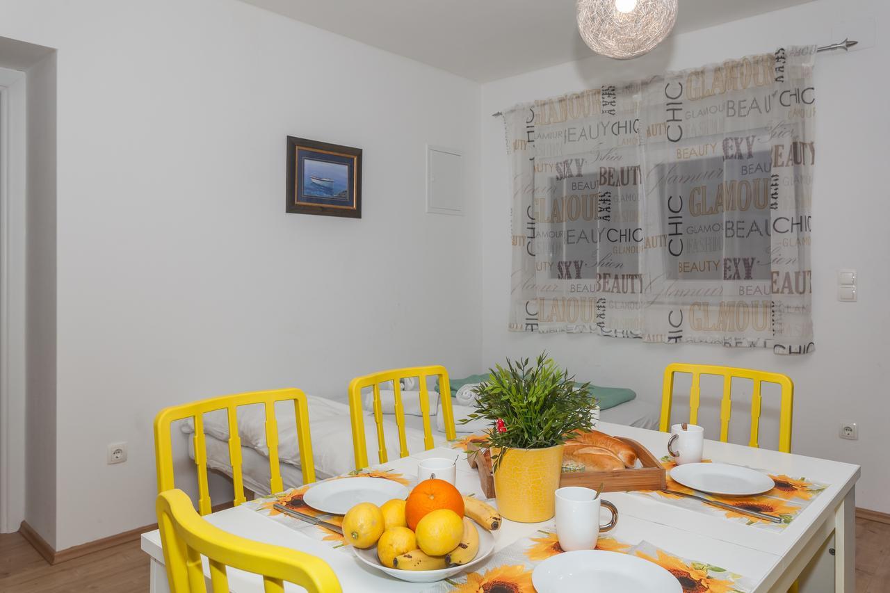 Apartment Dome Biograd Na Moru Exterior photo